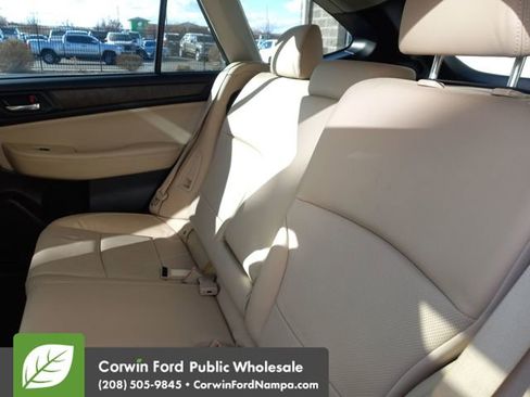 Used 2017 Subaru Outback 2.5i Limited image 25