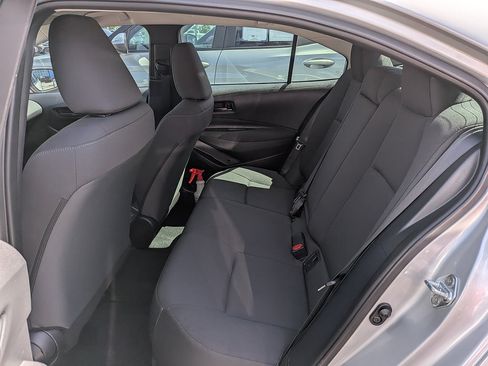 Used 2023 Toyota Corolla LE FWD image 12