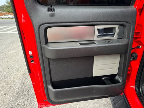 Used 2012 Ford F150 Raptor w/ Raptor Luxury Pkg image 39