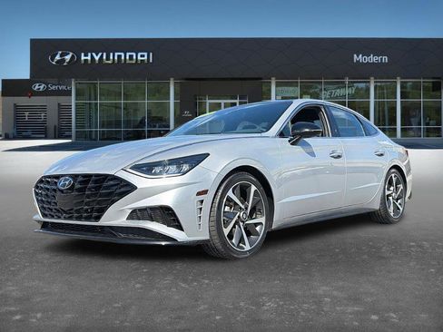 Used 2023 Hyundai Sonata SEL Plus image 1