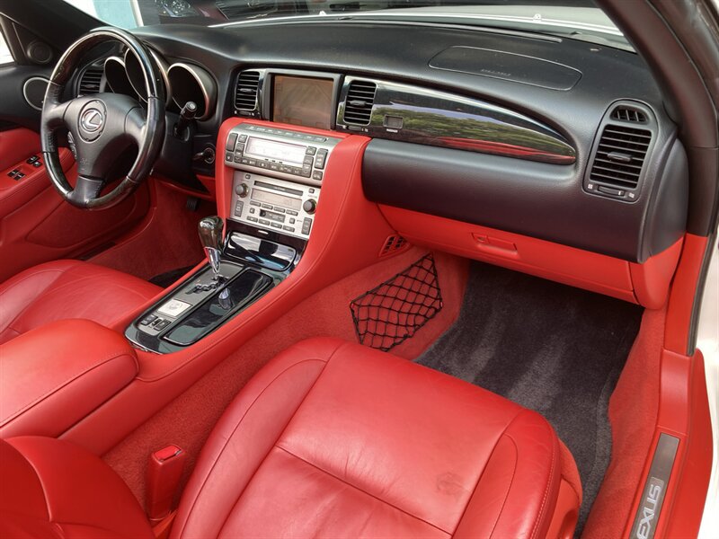 Used 2007 Lexus SC 430 Convertible RWD image 20