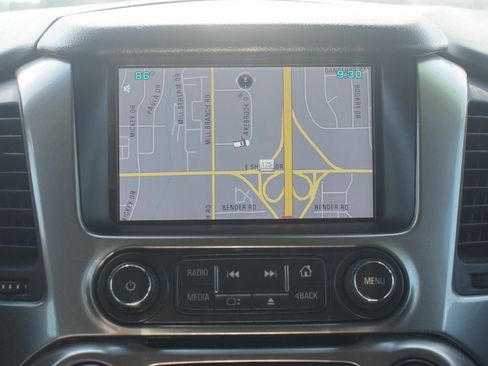 Used 2015 Chevrolet Tahoe LT RWD image 7