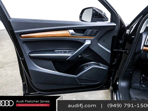 Used 2023 Audi Q5 2.0T Premium w/ Convenience Package image 22