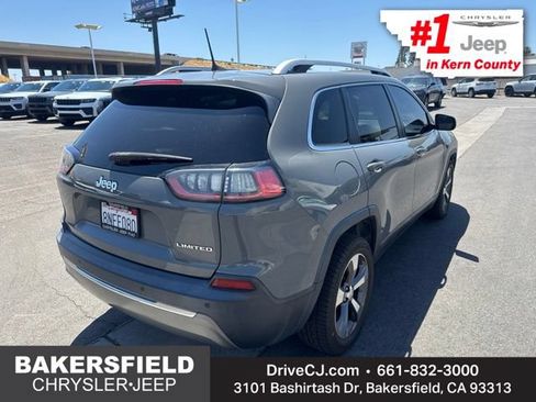 Used 2019 Jeep Cherokee Limited FWD image 6