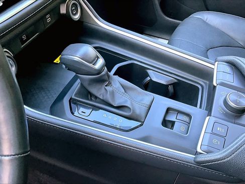 Used 2024 Toyota Grand Highlander Platinum image 17