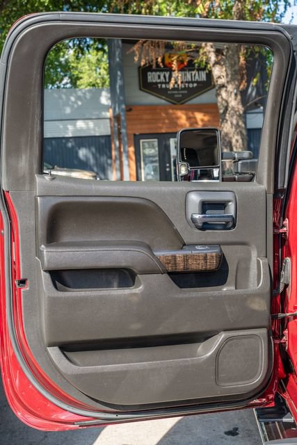 Used 2015 GMC Sierra 3500 Denali w/ Duramax Plus Package AWD/4WD image 33