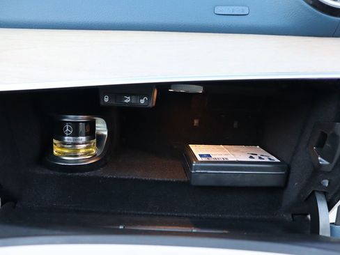 Used 2018 Mercedes-Benz E 400 Cabriolet w/ Premium 2 Package (Q02) image 81