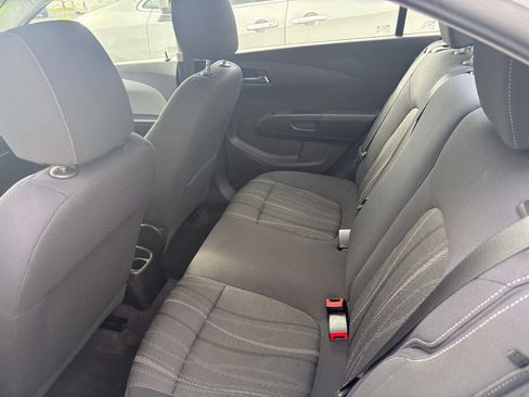 Used 2019 Chevrolet Sonic LT FWD image 5