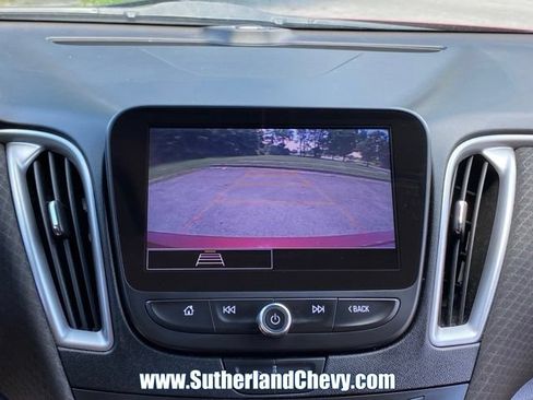 Used 2021 Chevrolet Malibu RS FWD image 27