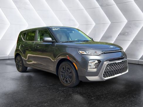 Used 2020 Kia Soul LX FWD image 7