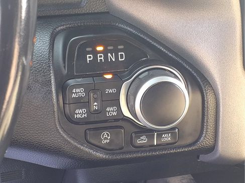 Used 2023 RAM 1500 Big Horn AWD/4WD image 13