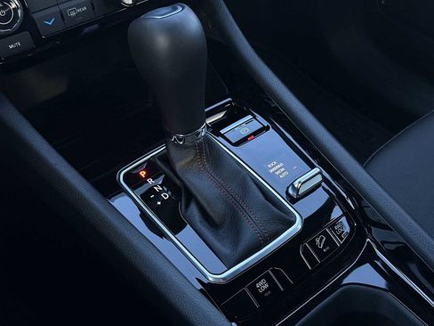 New 2026 Jeep Compass Trailhawk image 19