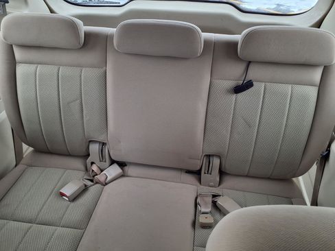 Used 2004 Mercury Monterey Convenience image 7