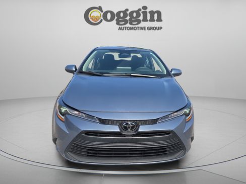 Used 2024 Toyota Corolla LE FWD image 8