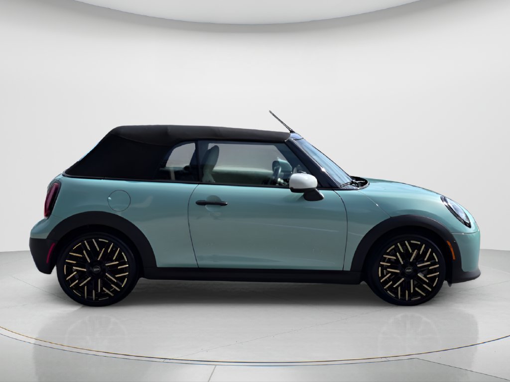 Used 2025 MINI Cooper S FWD image 4