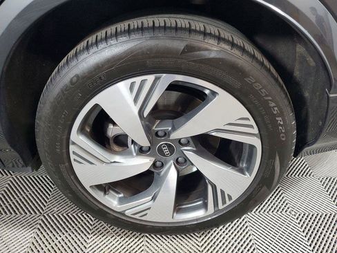 Certified 2025 Audi Q6 e-tron Premium Plus w/ Premium Plus AWD/4WD image 12