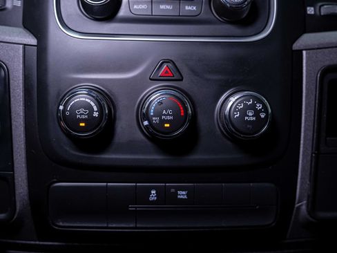 Used 2019 RAM 1500 Tradesman RWD image 20