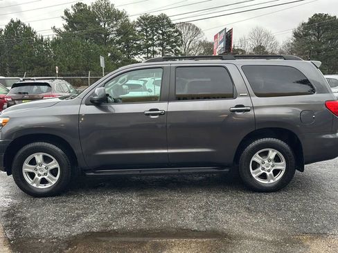 Used 2015 Toyota Sequoia SR5 image 7