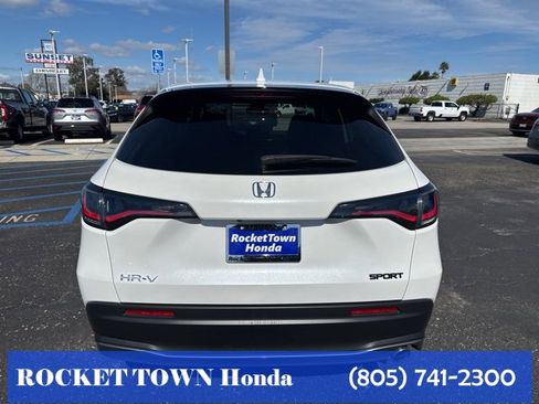 Used 2023 Honda HR-V Sport image 8