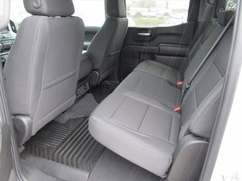 Used 2025 Chevrolet Silverado 1500 Custom Trail Boss image 31