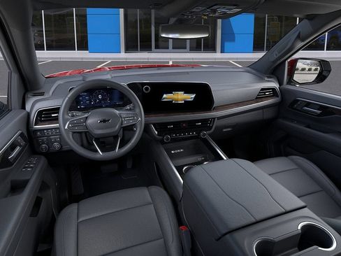 New 2026 Chevrolet Tahoe Z71 w/ Comfort Package AWD/4WD image 16