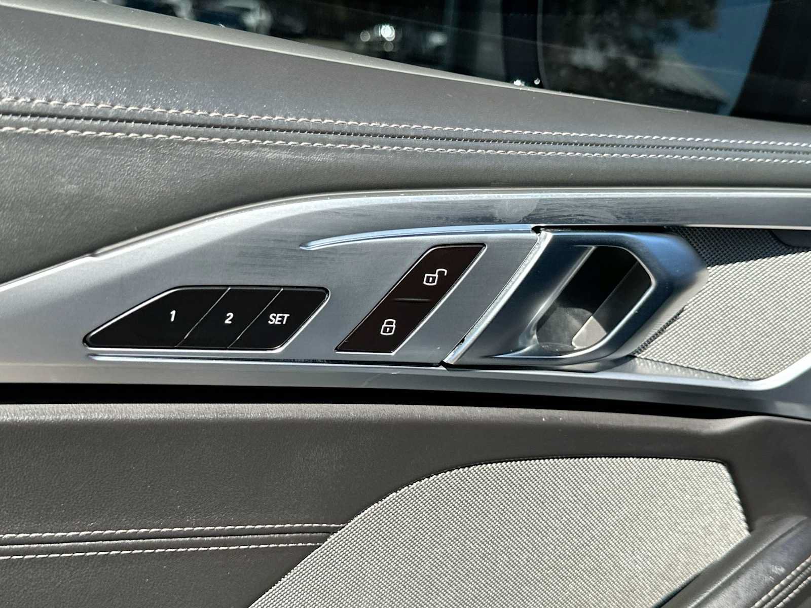 Used 2019 BMW M850i xDrive Coupe AWD/4WD image 16
