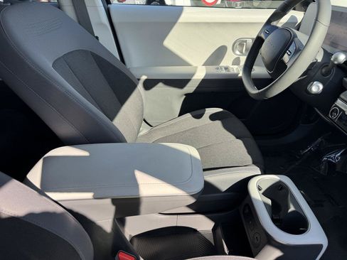 Used 2024 Hyundai Ioniq 5 SEL RWD image 8