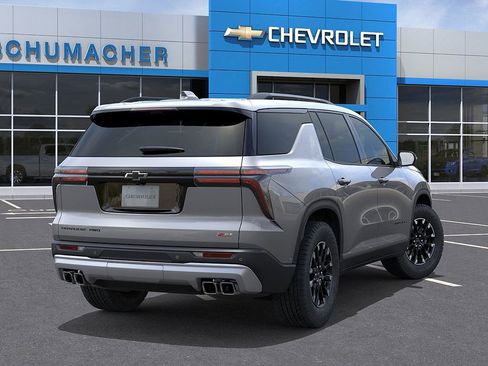 New 2026 Chevrolet Traverse Z71 w/ Driver Confidence Package image 4