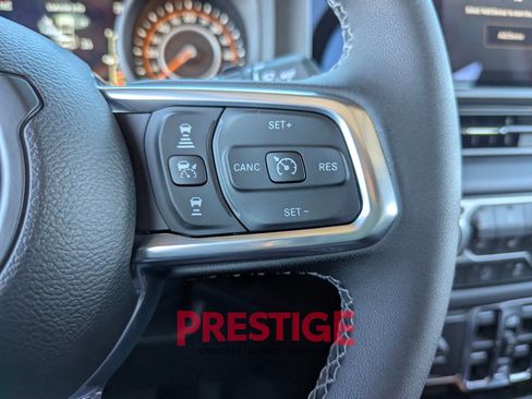 New 2026 Jeep Wrangler Unlimited Sahara w/ Safety Group AWD/4WD image 15