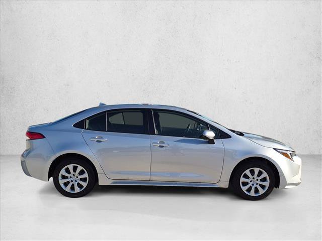 Used 2026 Toyota Corolla LE FWD image 4