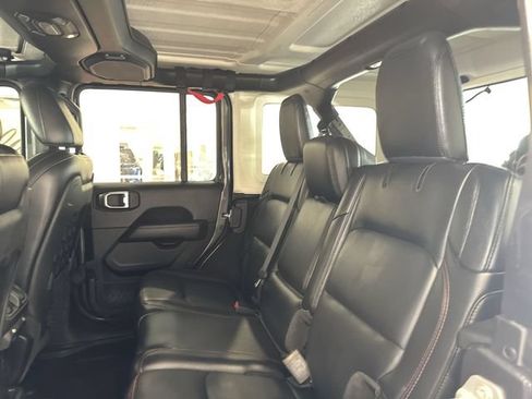Used 2020 Jeep Wrangler Unlimited Rubicon AWD/4WD image 11