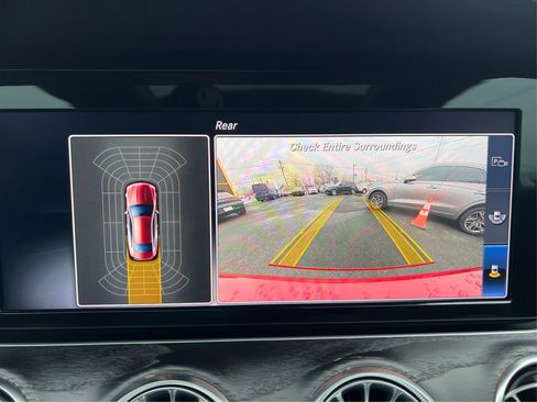 Used 2018 Mercedes-Benz E 400 4MATIC Coupe w/ Premium 1 Package image 25