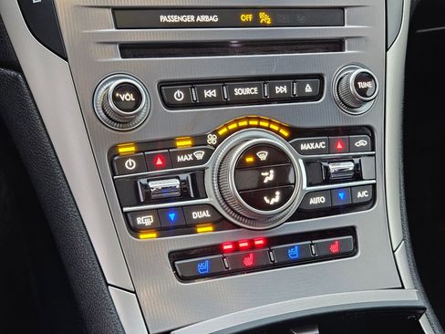 Used 2018 Lincoln MKZ Reserve image 28