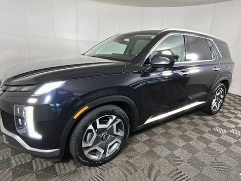 Used 2024 Hyundai Palisade Limited AWD/4WD image 6
