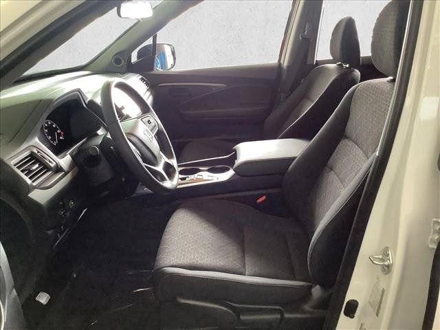 Used 2025 Honda Ridgeline Sport image 15
