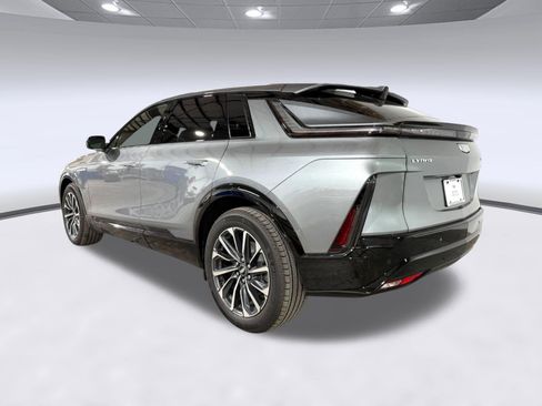 New 2026 Cadillac Lyriq Sport AWD/4WD image 3