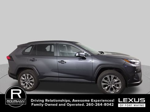 Used 2025 Toyota RAV4 XLE Premium w/ Weather Package AWD/4WD image 5