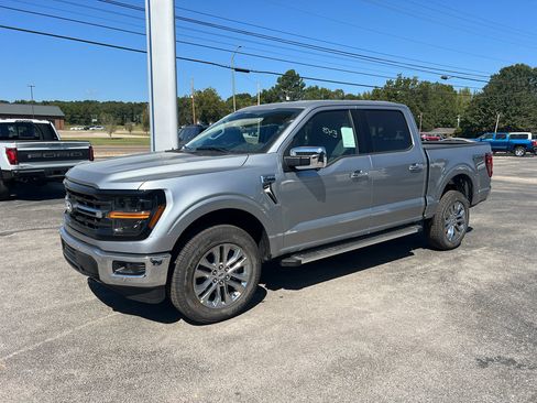 New 2025 Ford F150 XLT image 2
