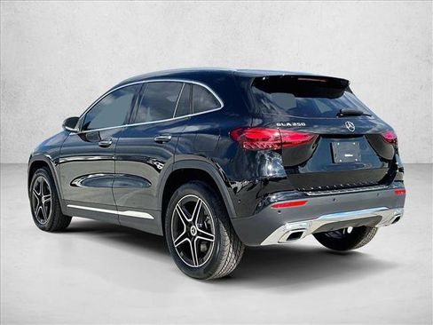 New 2026 Mercedes-Benz GLA 250 image 3