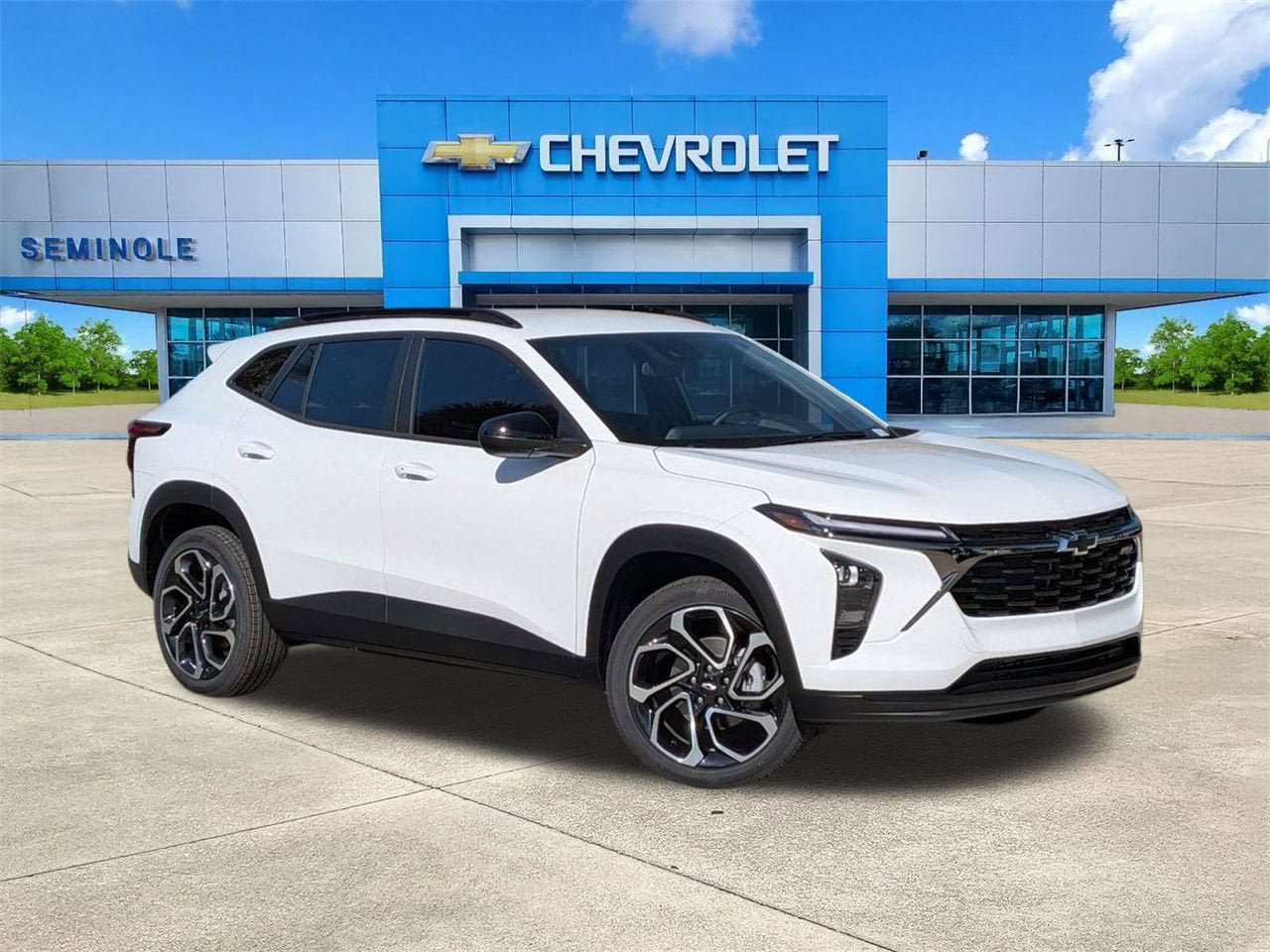 New 2026 Chevrolet Trax RS w/ Driver Confidence Package FWD image 2