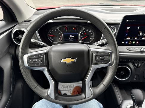 Used 2023 Chevrolet Blazer LT w/ Convenience Package image 15