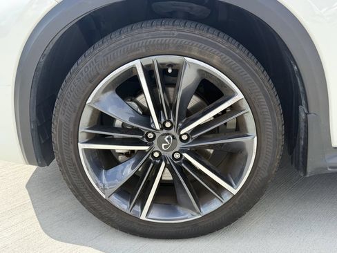 Used 2023 INFINITI QX55 Luxe w/ Cargo Package AWD/4WD image 9