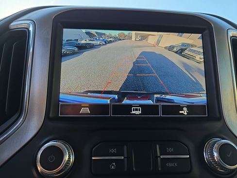 Used 2022 GMC Sierra 2500 SLT w/ X31 Off-Road Package image 26