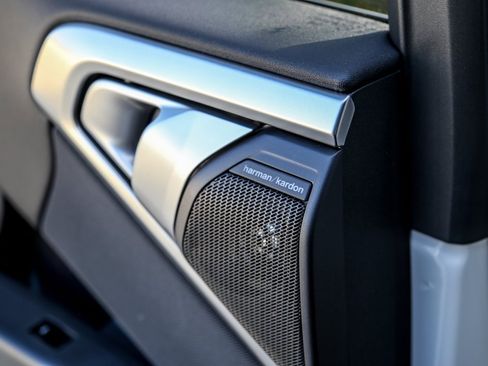 Used 2026 BMW X3 xDrive30 w/ Convenience Package image 23