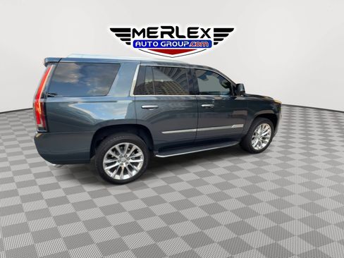 Used 2020 Cadillac Escalade Luxury AWD/4WD image 8