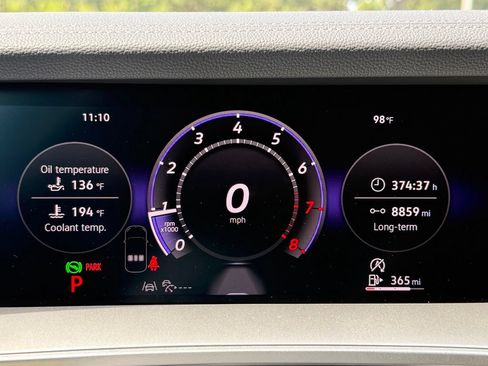 Used 2025 Volkswagen Tiguan SE FWD image 21