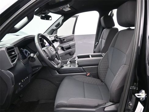 New 2026 Toyota Tundra SR image 10