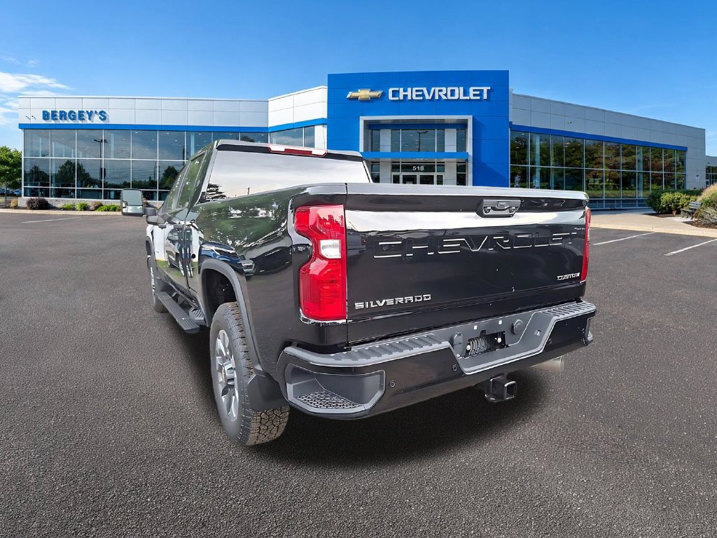 New 2026 Chevrolet Silverado 2500 Custom w/ Custom Value Package AWD/4WD image 4