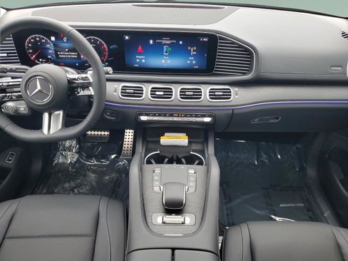 New 2026 Mercedes-Benz GLS 450 4MATIC image 12
