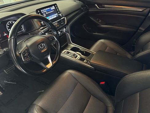 Used 2020 Honda Accord Sport image 11